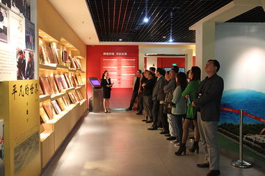 傳承紅色基因 凝聚奮進力量——銅川市直機關(guān)黨員干部參觀銅煤文化展并開展藝術(shù)交流活動